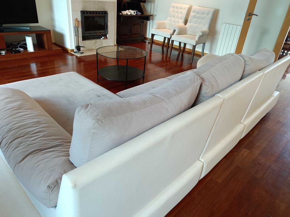 Sofá 20€ usado de 3 lugares com chaise long