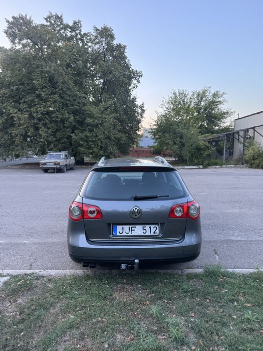 Volkswagen Passat B6 2007р 2,0tdi механіка 6 в ідеальному стані дизель