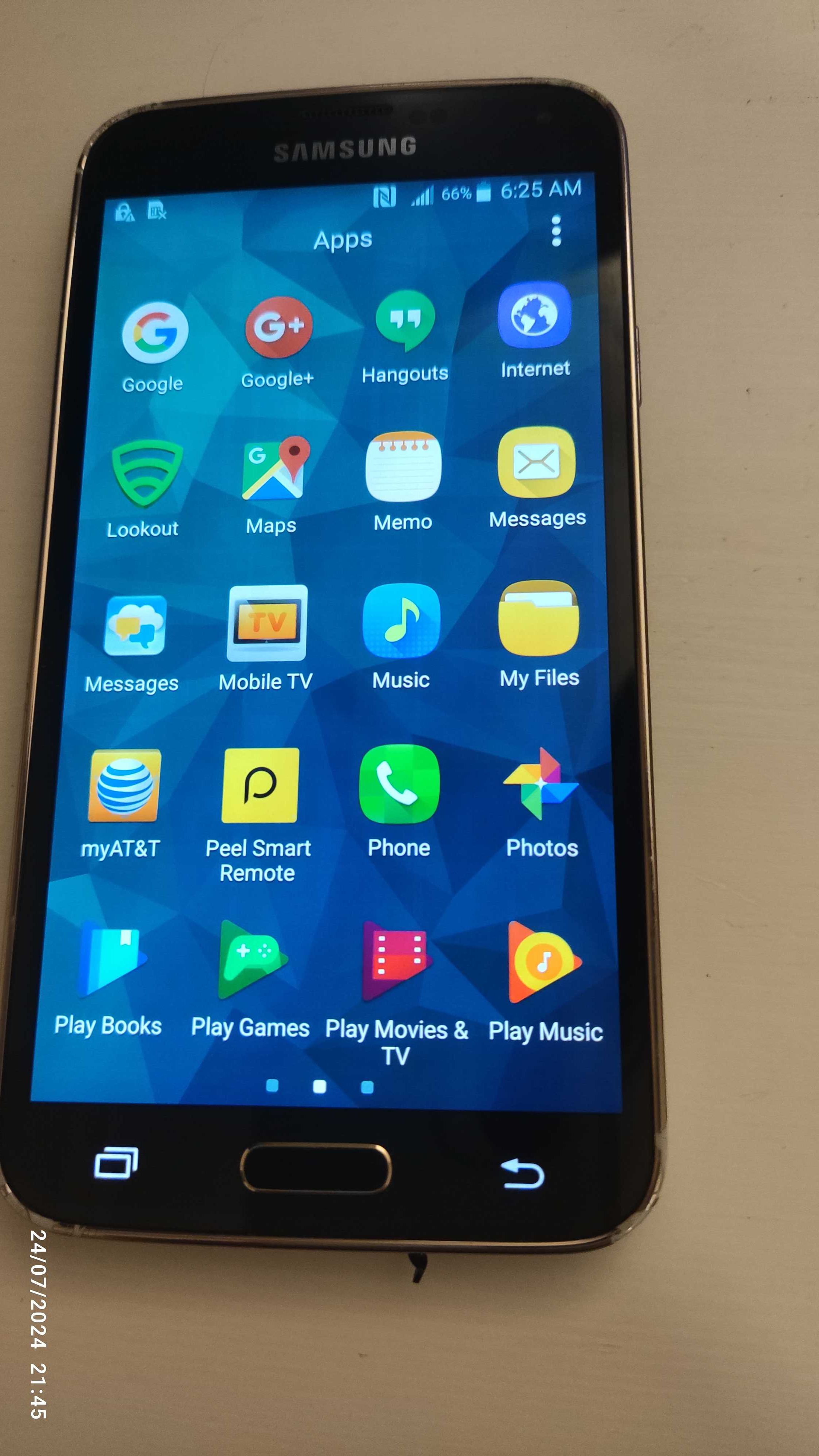 Smartfon Samsung Galaxy S5A. Hit !