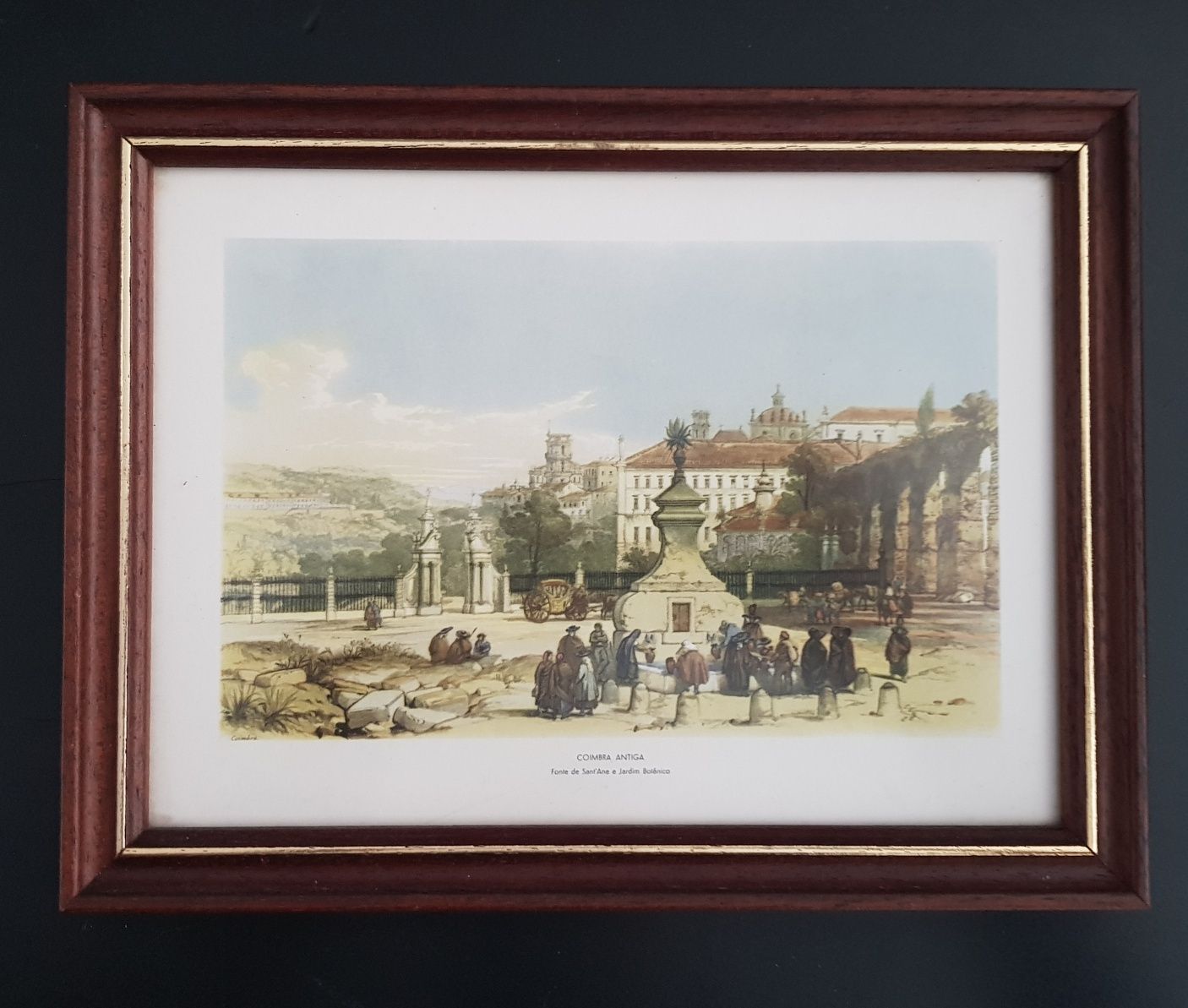 Gravuras emolduradas tema Cidade de Coimbra.