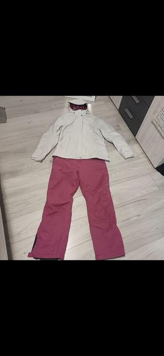 Лижний костюм розмір   L  для активного відпочинку