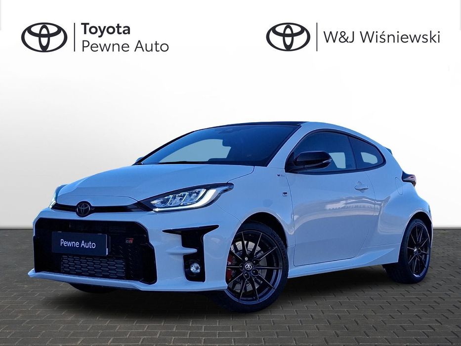 Toyota Yaris Toyota Yaris 1.6 Gr- dynamic sport NOWY Vat23%