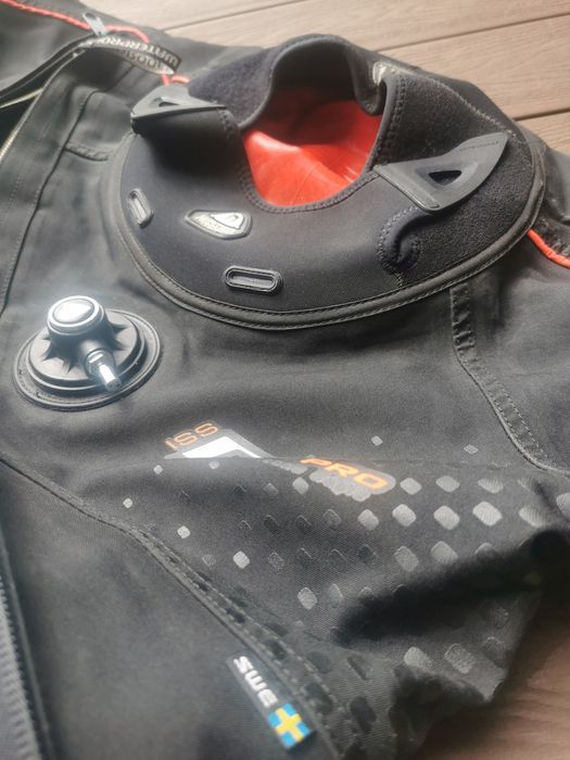 Suchy skafander damski Waterproof D7 PRO w stanie idealnym rozM