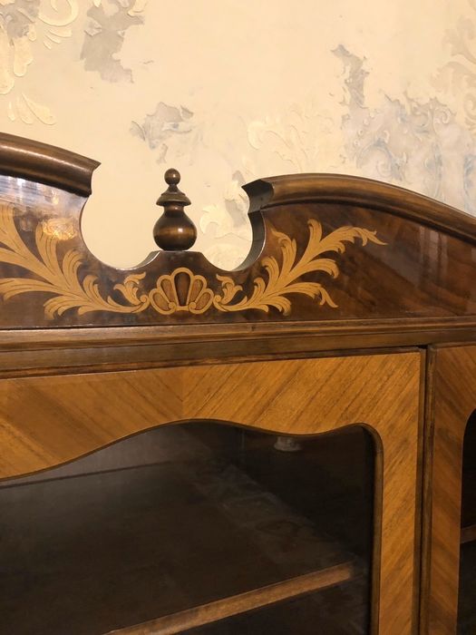 Мебель,  комод и сервант из дерева,