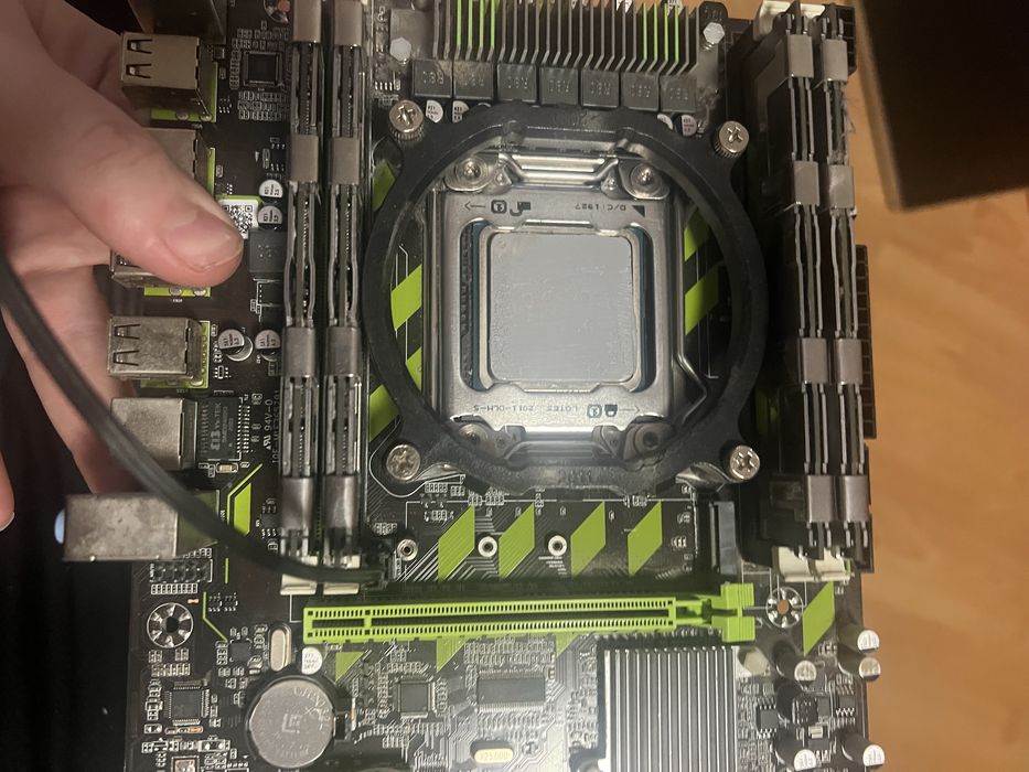 Комплект материнская плата, процессор xeon 2650v2, 16gb памяти ddr3