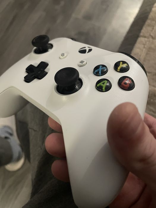 Продам геймпад в отличном состоянии