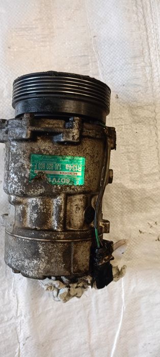 Sprężarka klimatyzacji VW golf 4 seat Leon 1 Toledo 2  1j0820.803f
