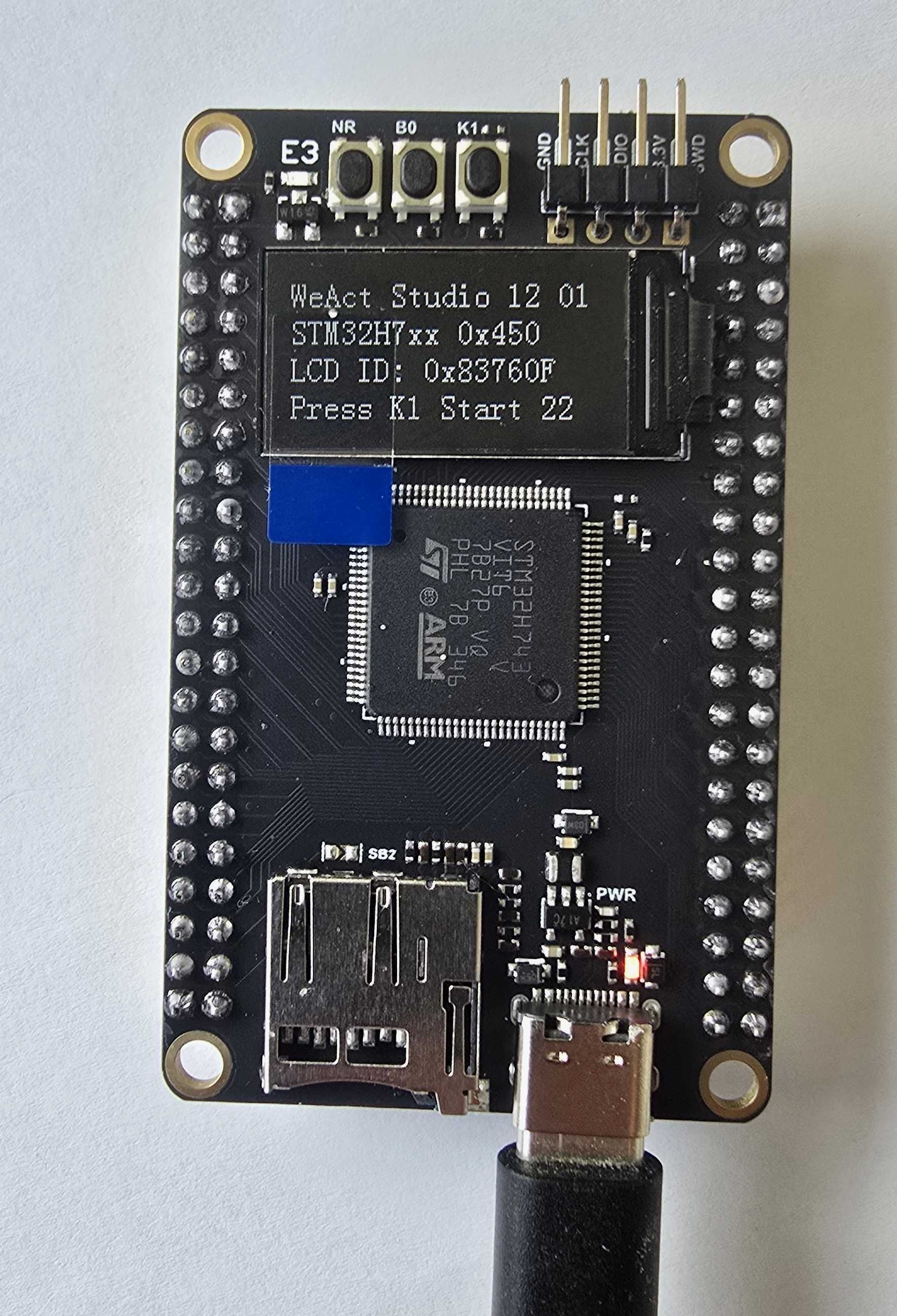 Плата розробника STM32H743VIT6 з екраном TFT 0.96 WeAct