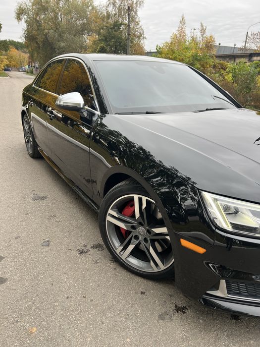 Audi s4b9, ауди с4б9