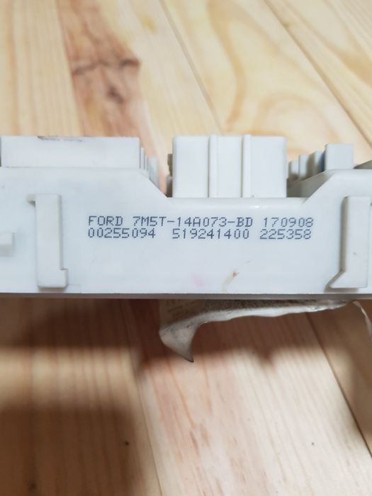 Caixa de fusiveis ford focus 1.6 Tdci