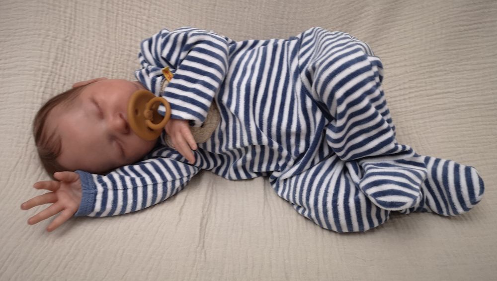 Lalka reborn  oryginał Laura