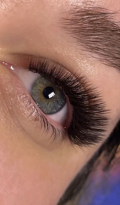 Нарощення вій, ламі, брови м.Спортивна, Гагаріна (Holiday)