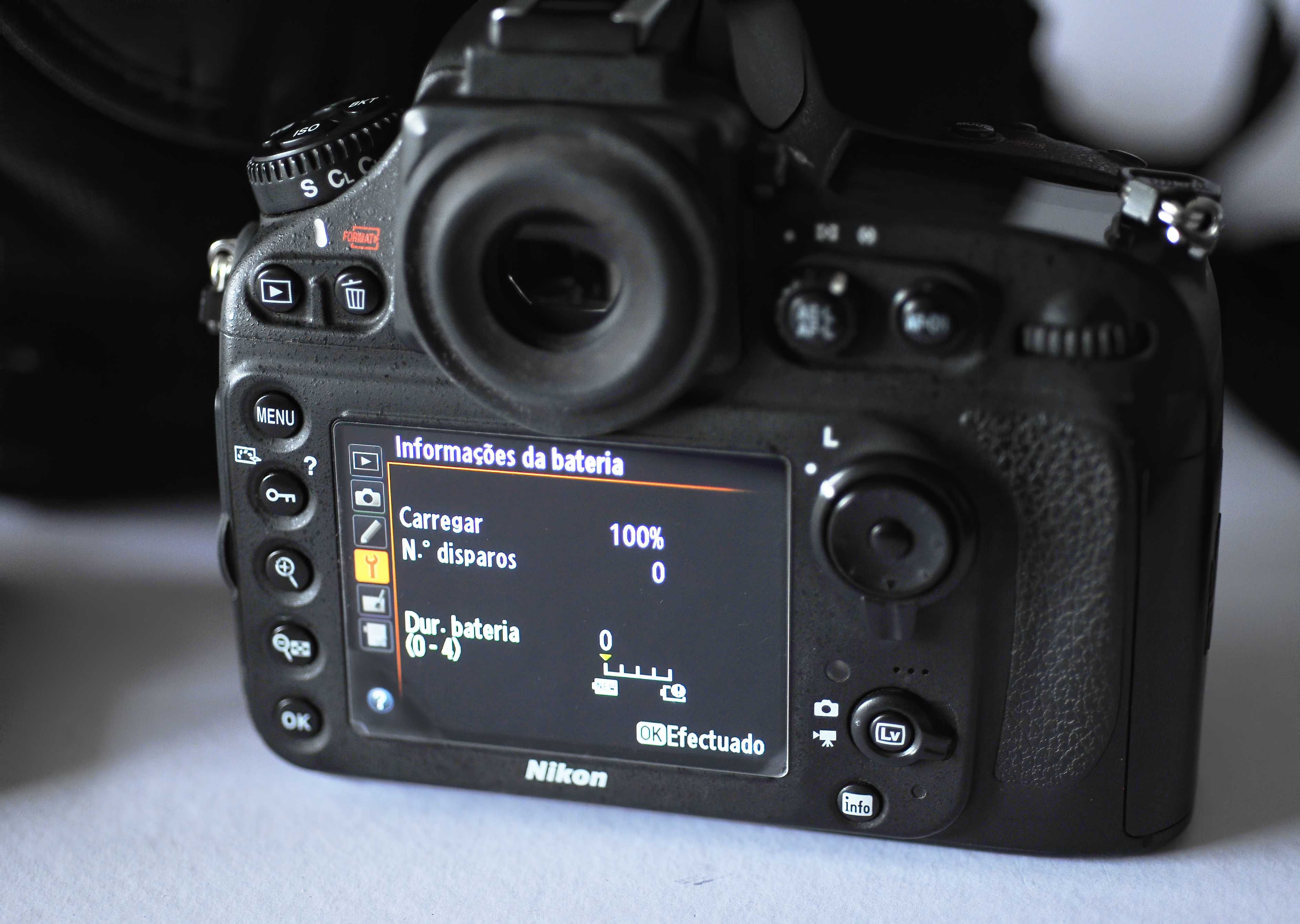 Nikon D800  (22 mil disparos)