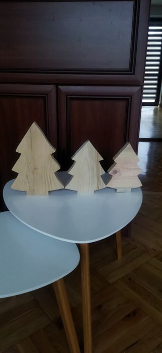 Ozdoby świąteczne z drewna robione ręcznie