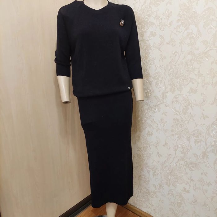 Шикарный костюм Турция Serianno  размер 42  44, 46