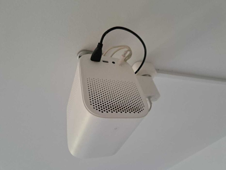 Mi Smart Projector