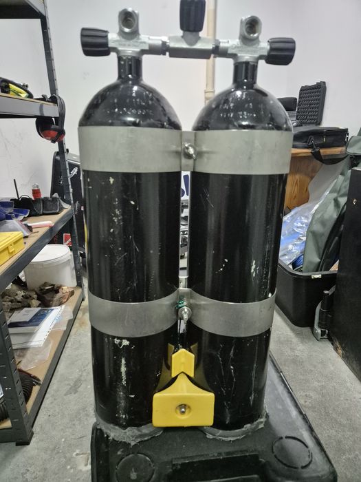 Twinset 2x12l 230 bar.