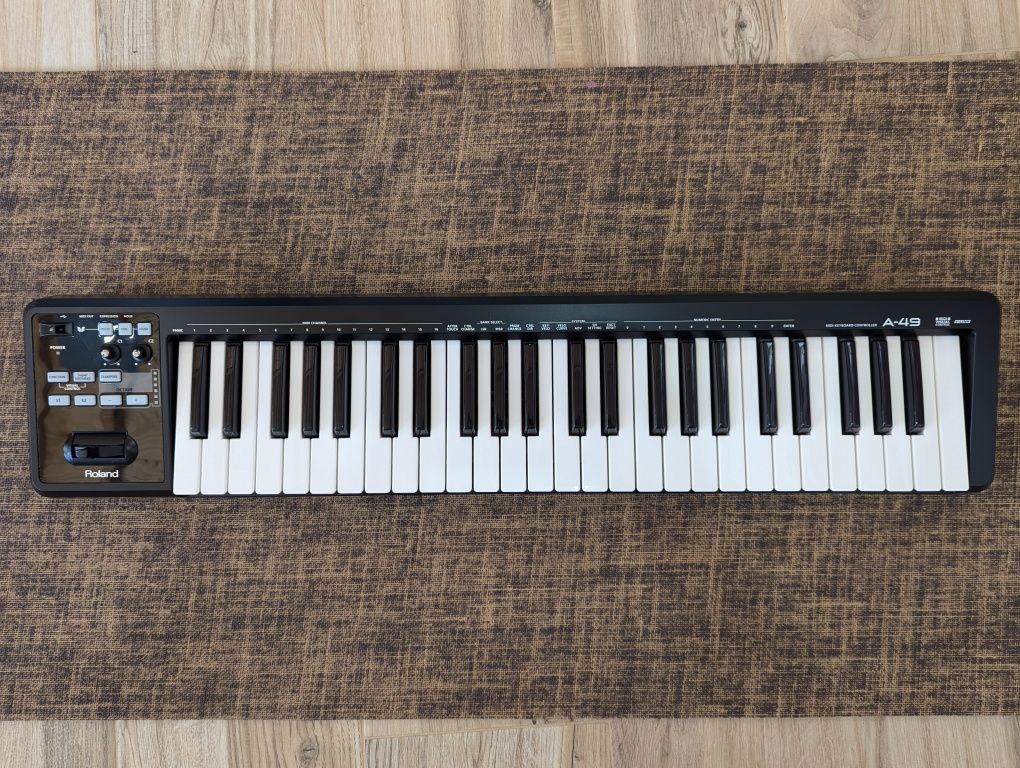 Roland A-49 MIDI Keyboard Controller