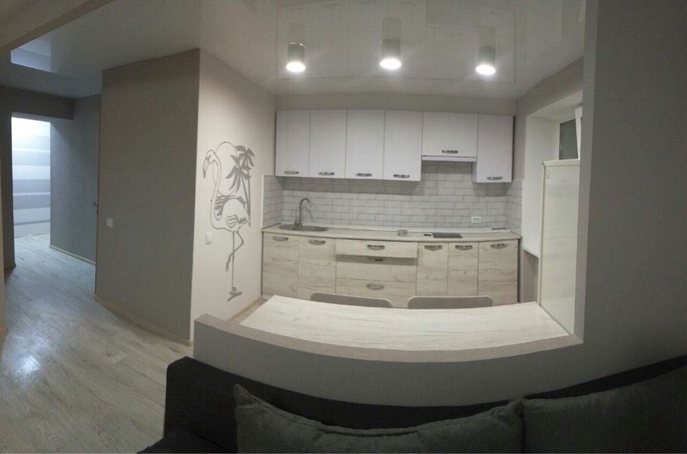 Сдам квартиру .16 больница. Титова,Поля. Богдана Хмельницкого