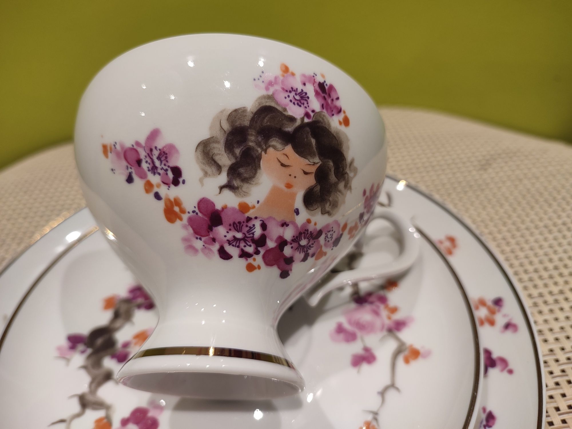 Śliczne stare trio porcelana Wallendorf GDR