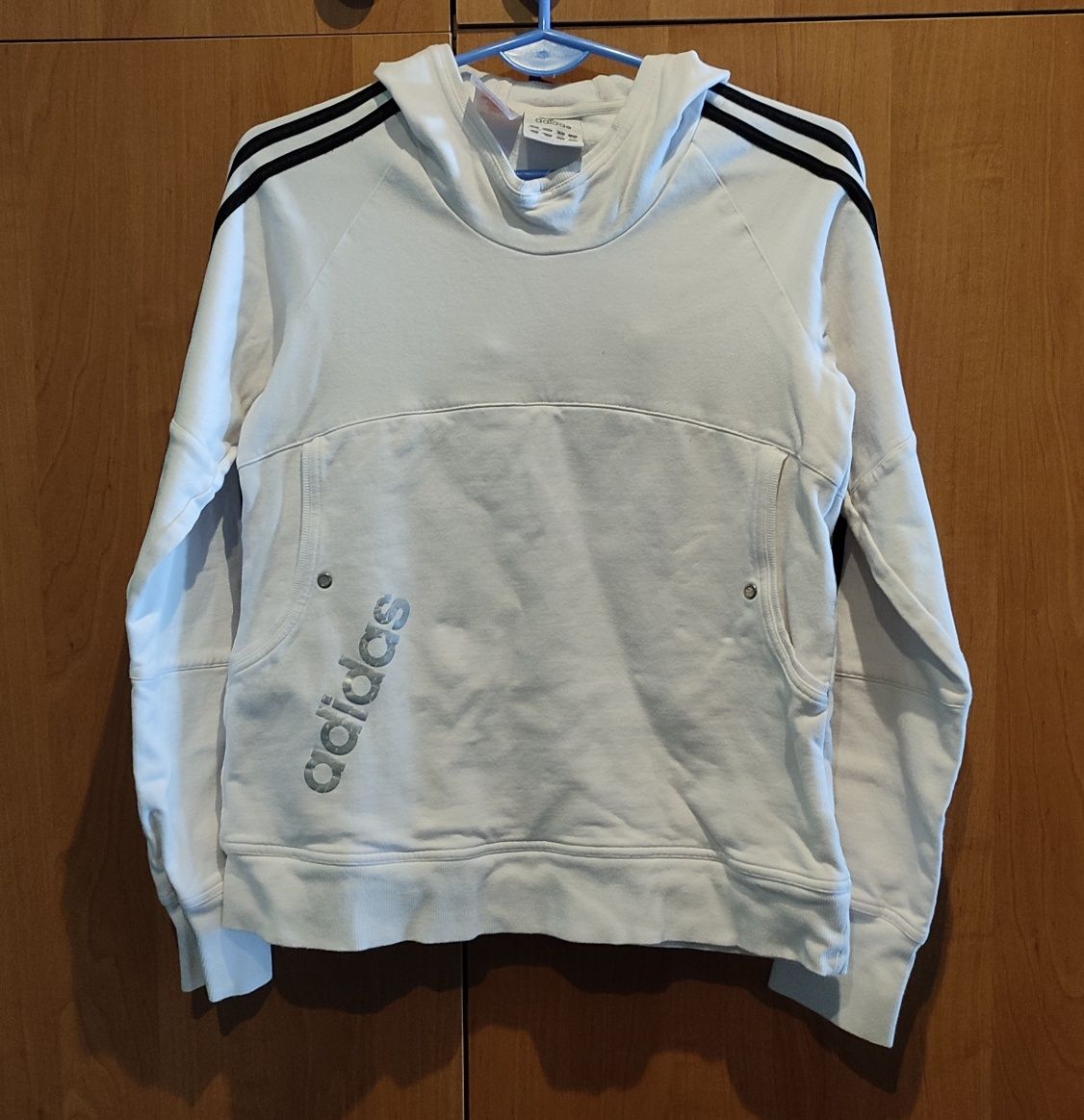 Adidas Biała bluza kangurka z kapturem r.S