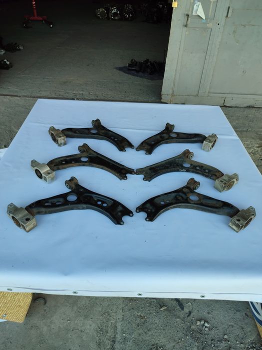 Ричаг передній Пассат б7 лівий правий Гольф 6 ричаги Passat b7 Golf 6