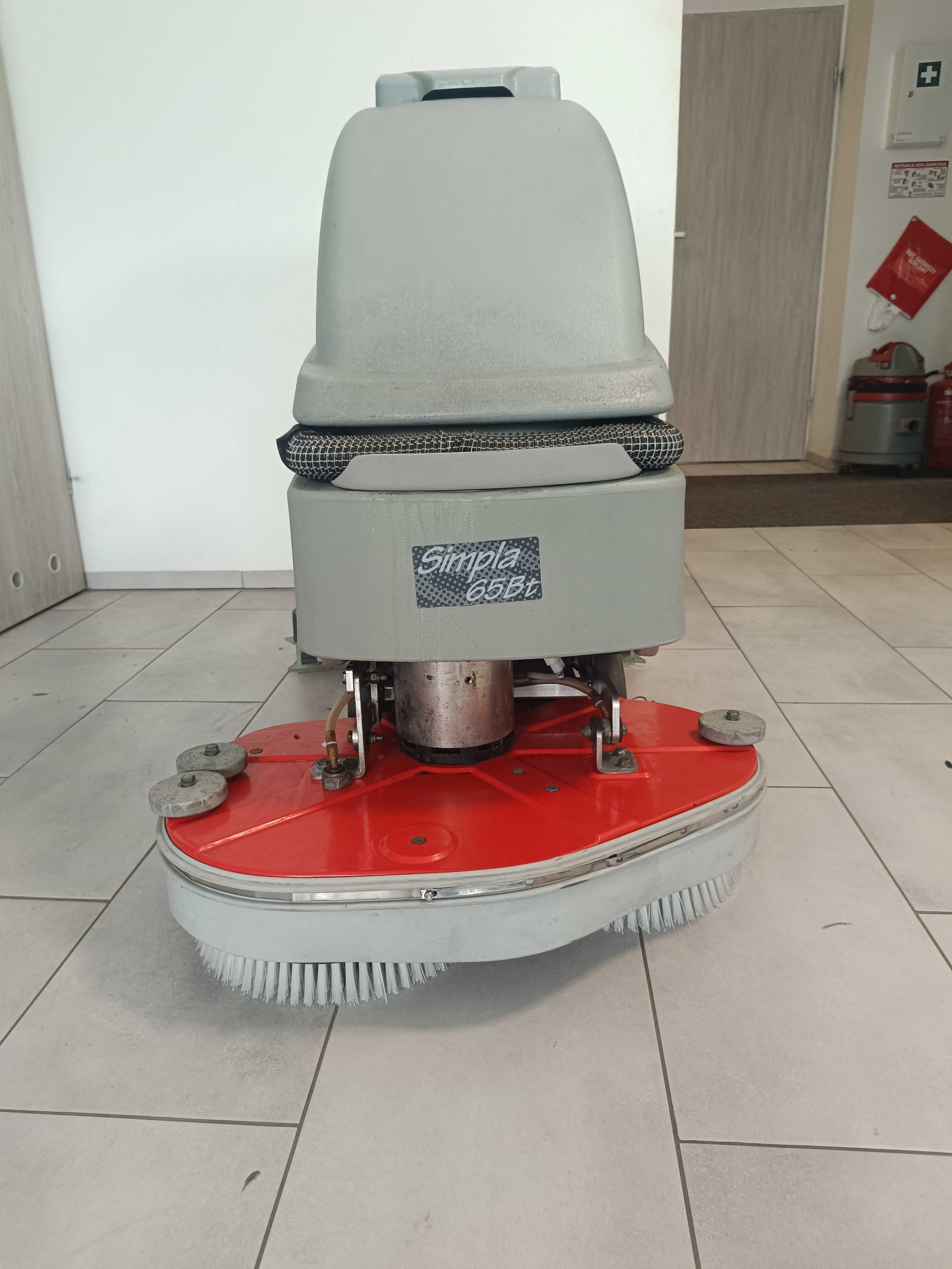 Szorowarka /maszyna  czyszcząca Comac Simpla 65 BT