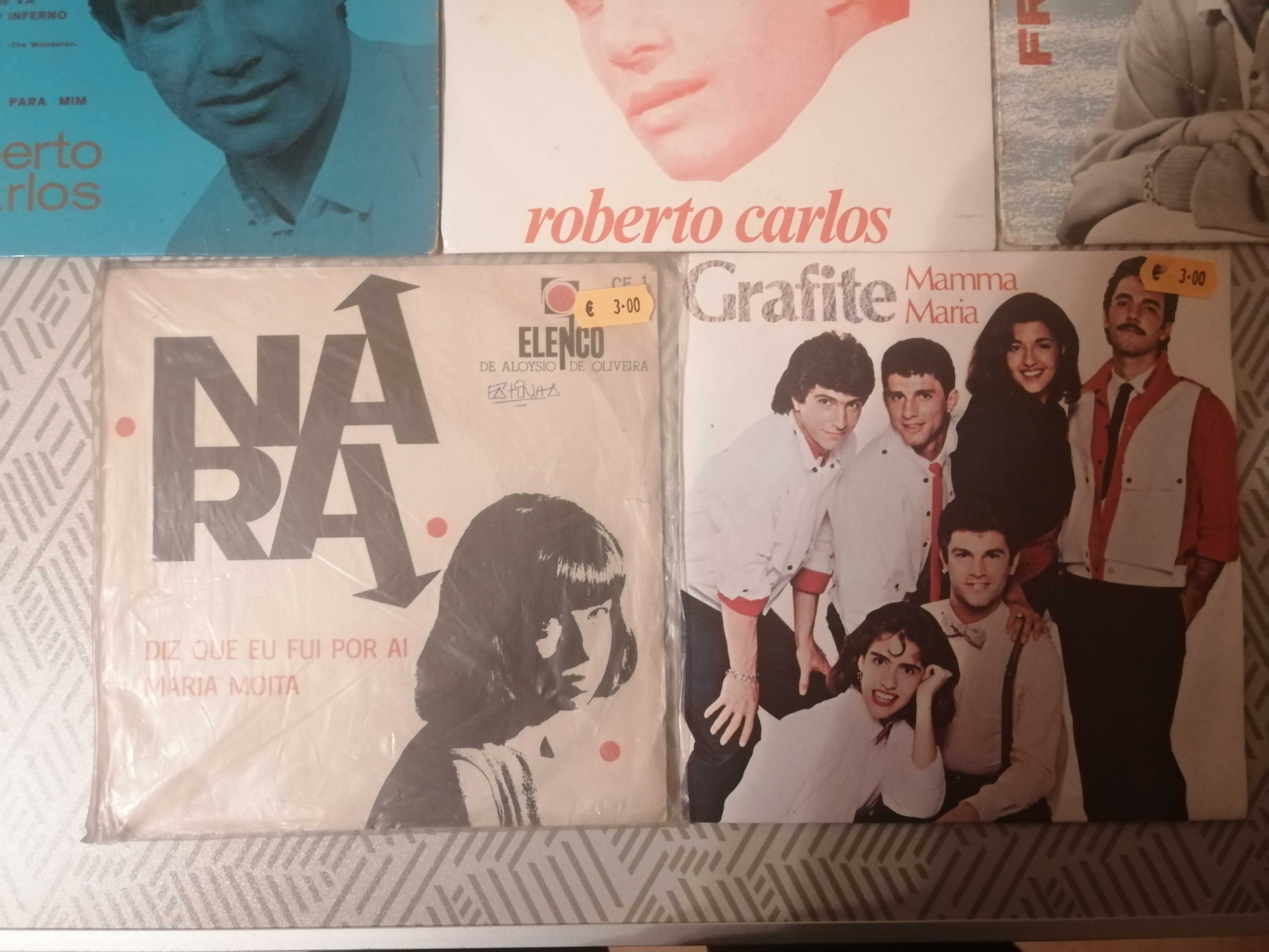 Discos Vinil Maxi Amália, Roberto Carlos e Outros.