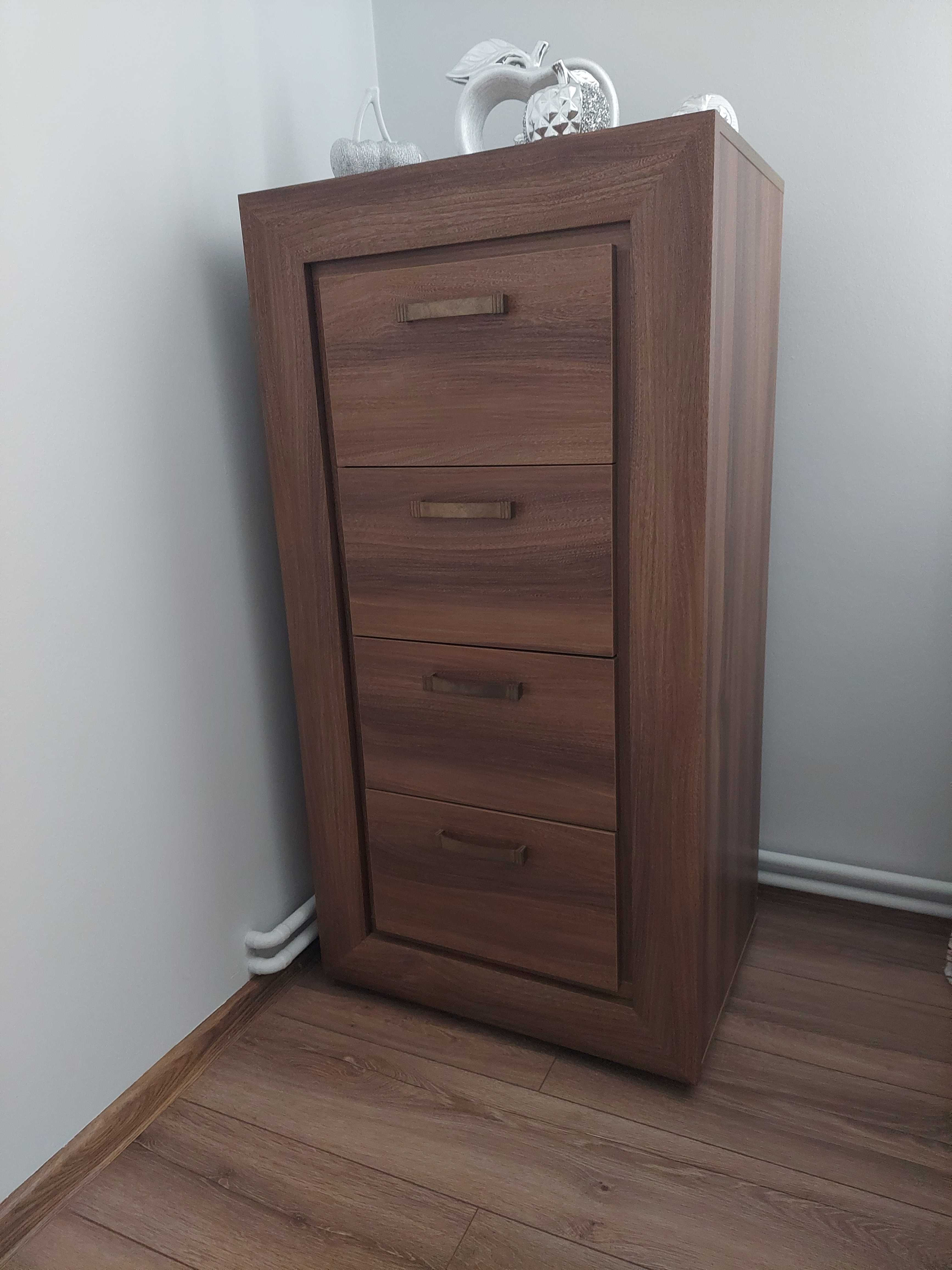 Meble pokojowe jak nowe! Zestaw -4 elementy