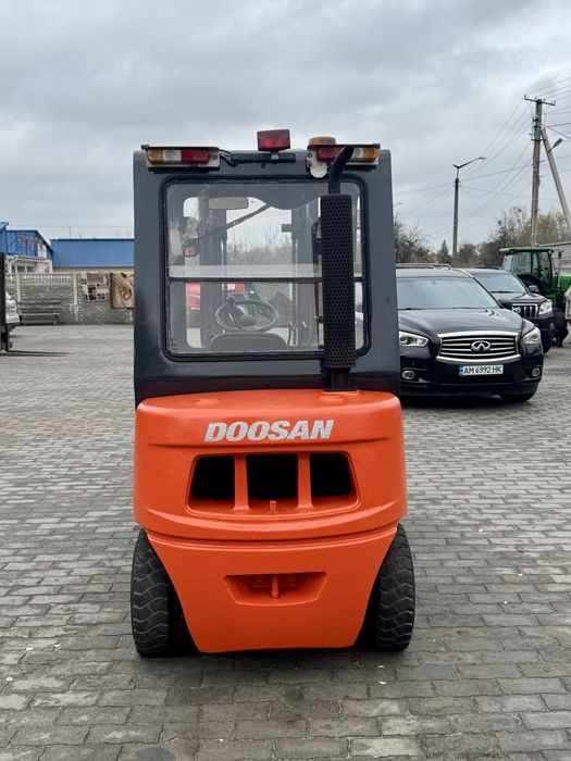 Навантажувач Doosan D25G Дизель погрузчик