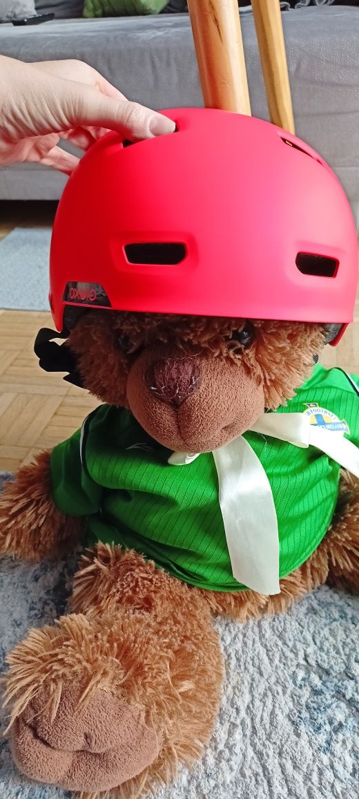 Kask na rower, rolki, hulajnoge
