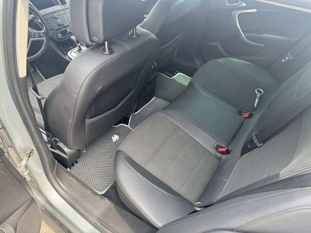 Opel Insignia 2.0D Automat