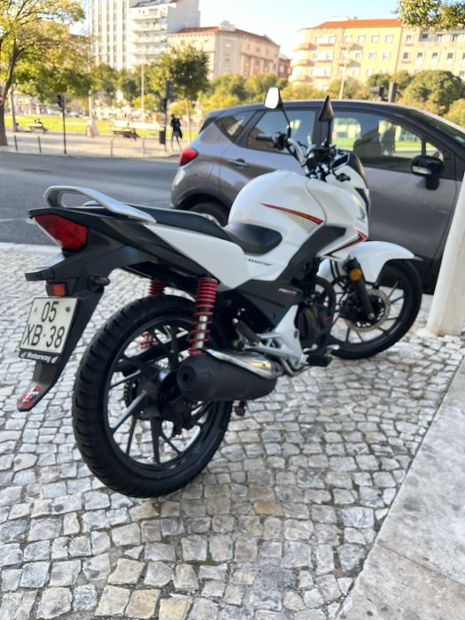 Moto honda cb125f 2019