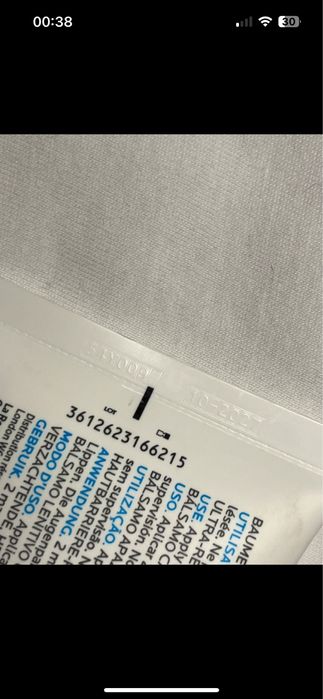 Balsam kojacy Cicaplast Baume B5+ i la roche posay Hylau B5 serum