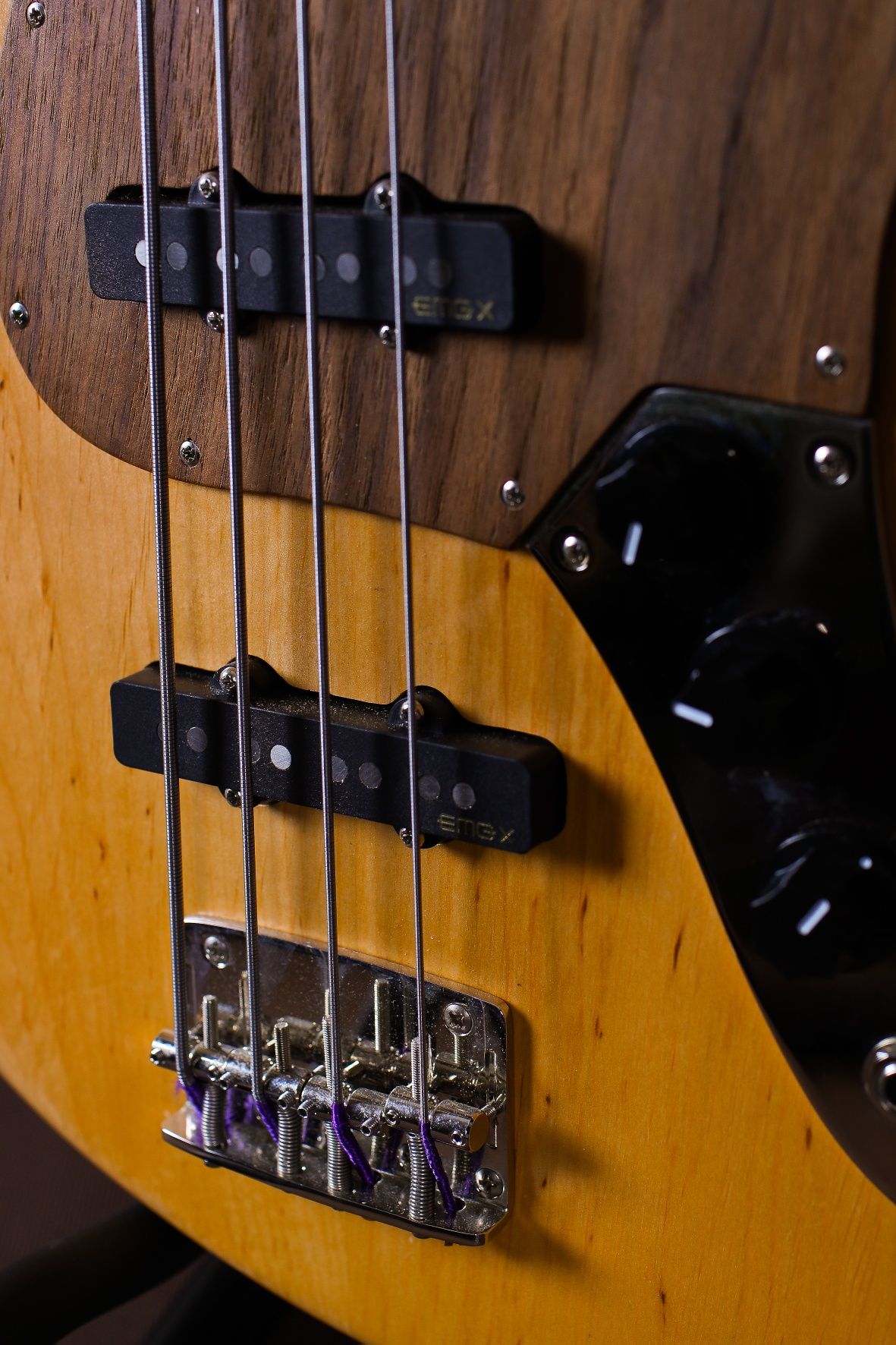 Gitara basowa Jazz Bass – Custom Handmade