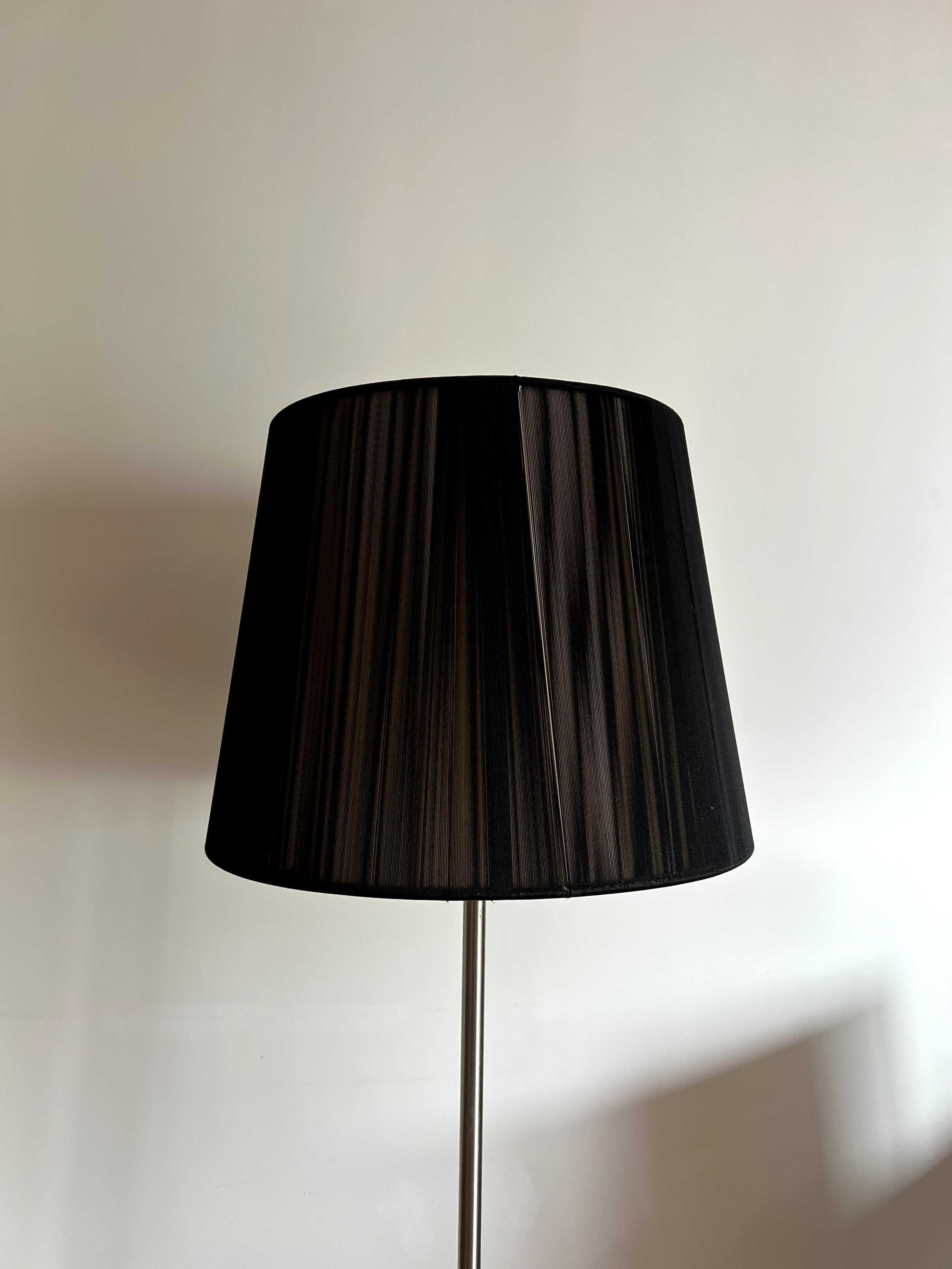 Candeeiro de sala preto