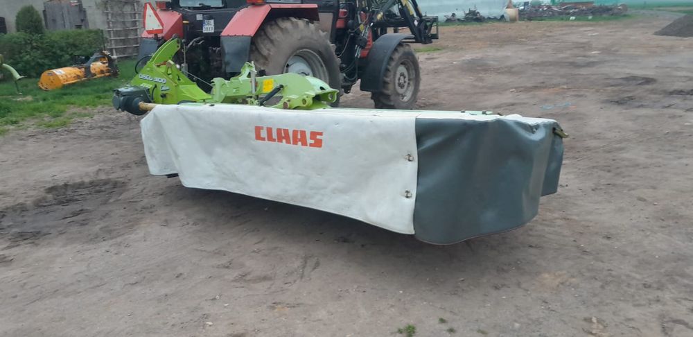 Claas disco 3100 oraz 3050 z kondycjonerem i kuhn gmd 902