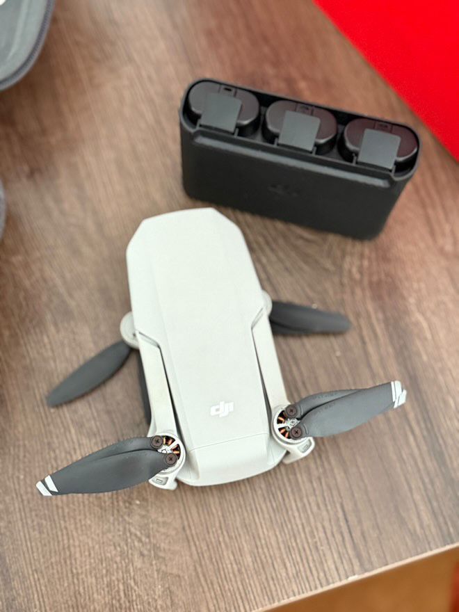 Vendo/Troco Drone Dji Mini SE Como Novo