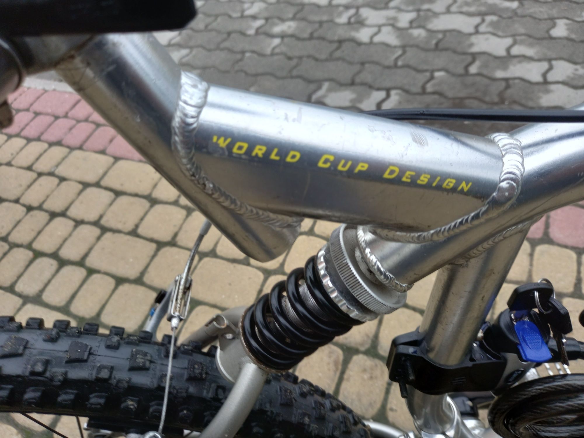 Велосипед дво підвіс PRO FLEX ATTACK LE,world cup design