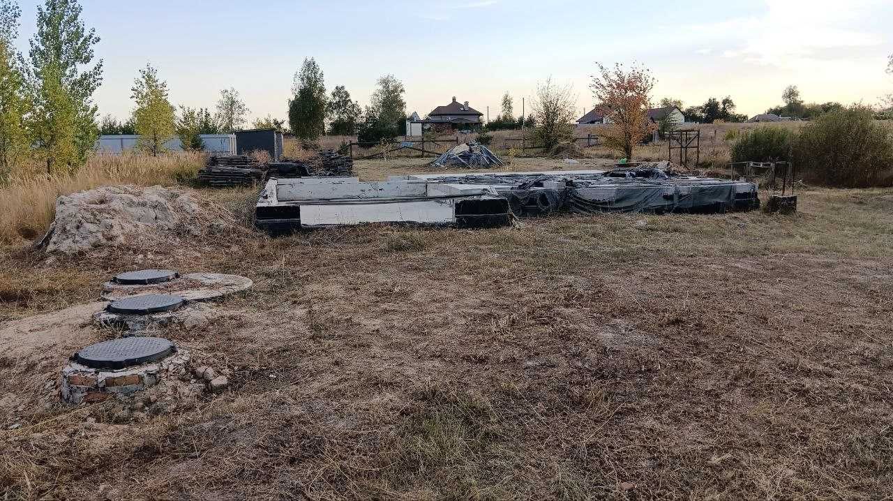 Продам участок с коммуникациями,14,3coт недорого, рядом с Киевом