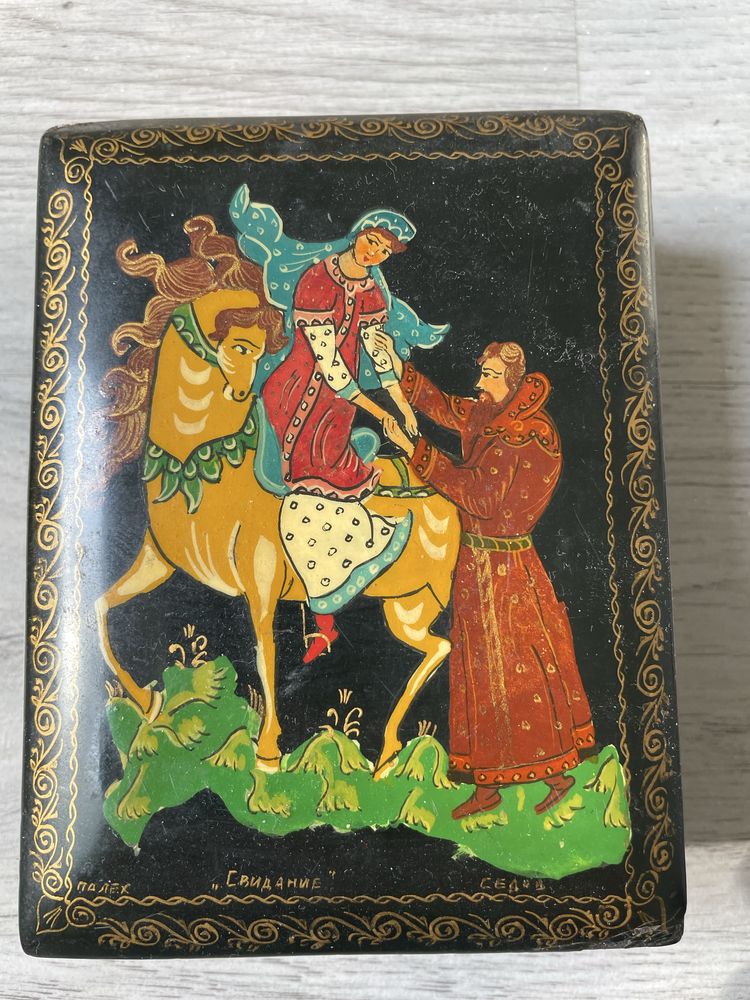 Лакові шкатулки «Палех»