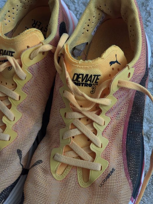 Кросівки для бігу