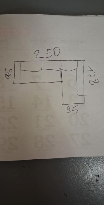 Biały skórzany narożnik