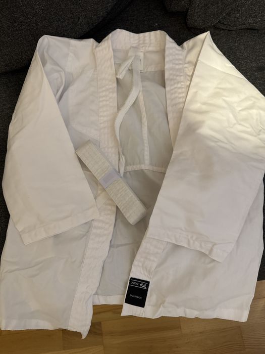 Bluza karate judo / decathlon / + pas bialy / 140 cm / nowa
