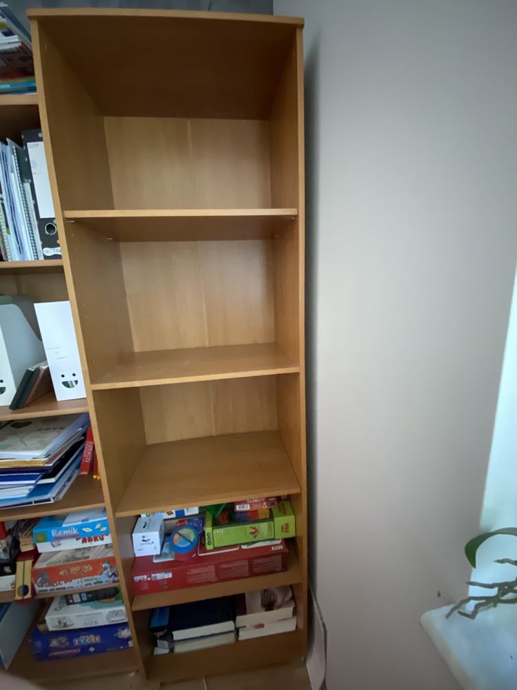 Komplet mebli: szafa, 2 szafki