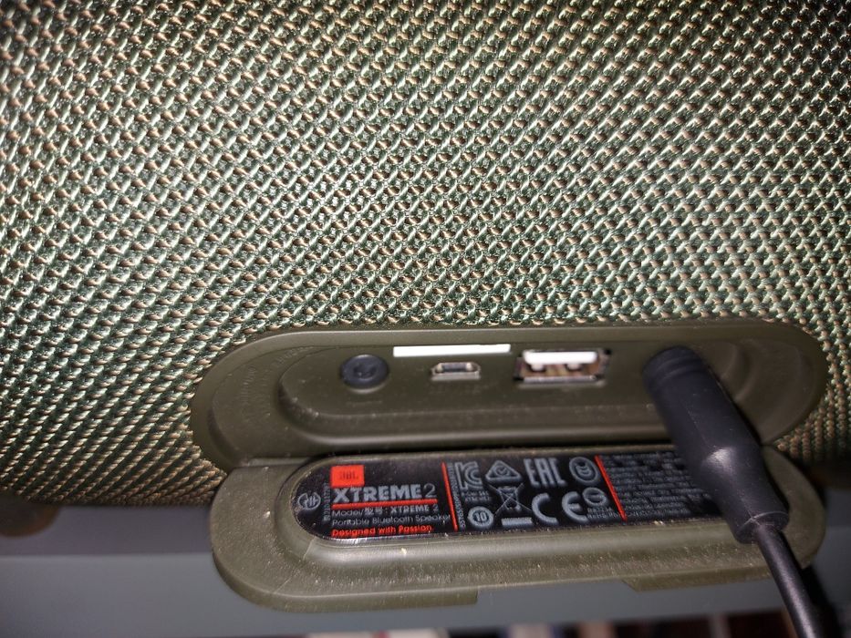 Coluna JBL Extreme 2