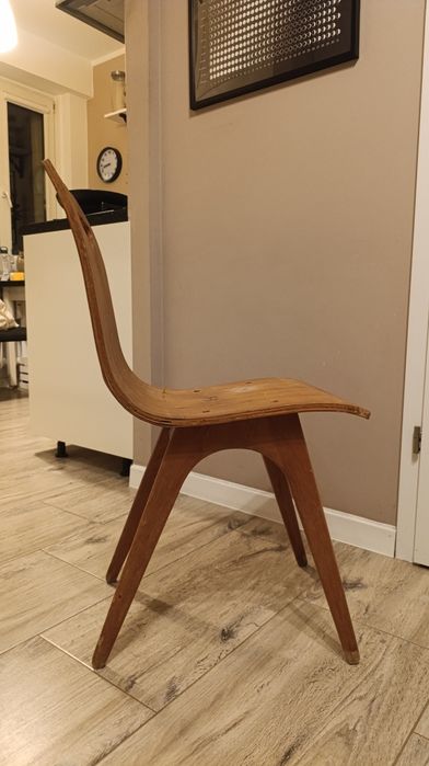 Krzesło proj. RAJMUND HAŁAS model 1329 design PRL