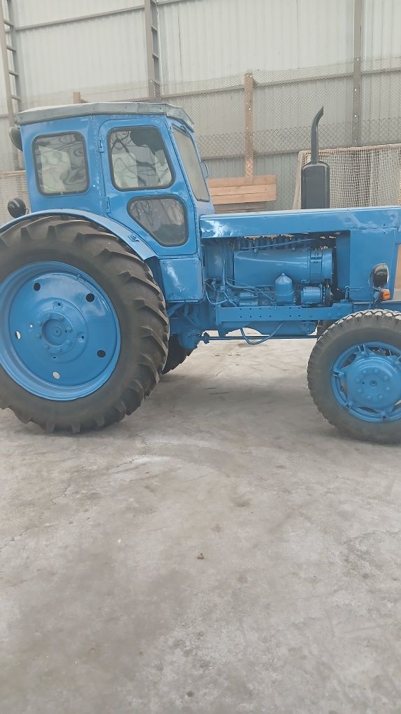 Продам трактор Т-40 АМ