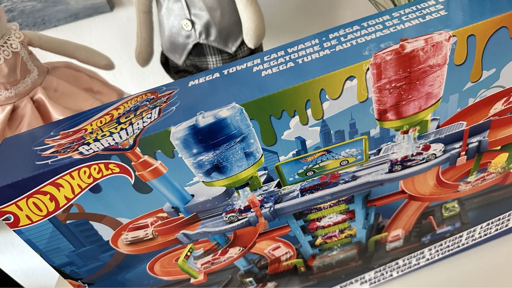 Nowa mega myjnia car wash hot wheels zakrecona myjnia