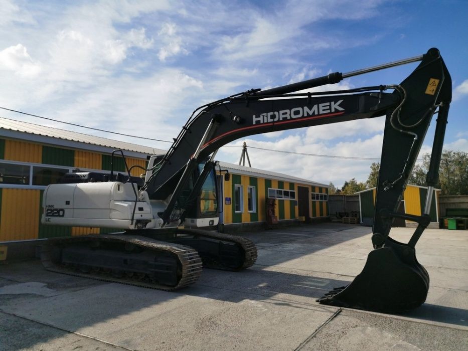 Послуги та оренда екскаватора навантажувача (погрузчика) jCB 3 CX